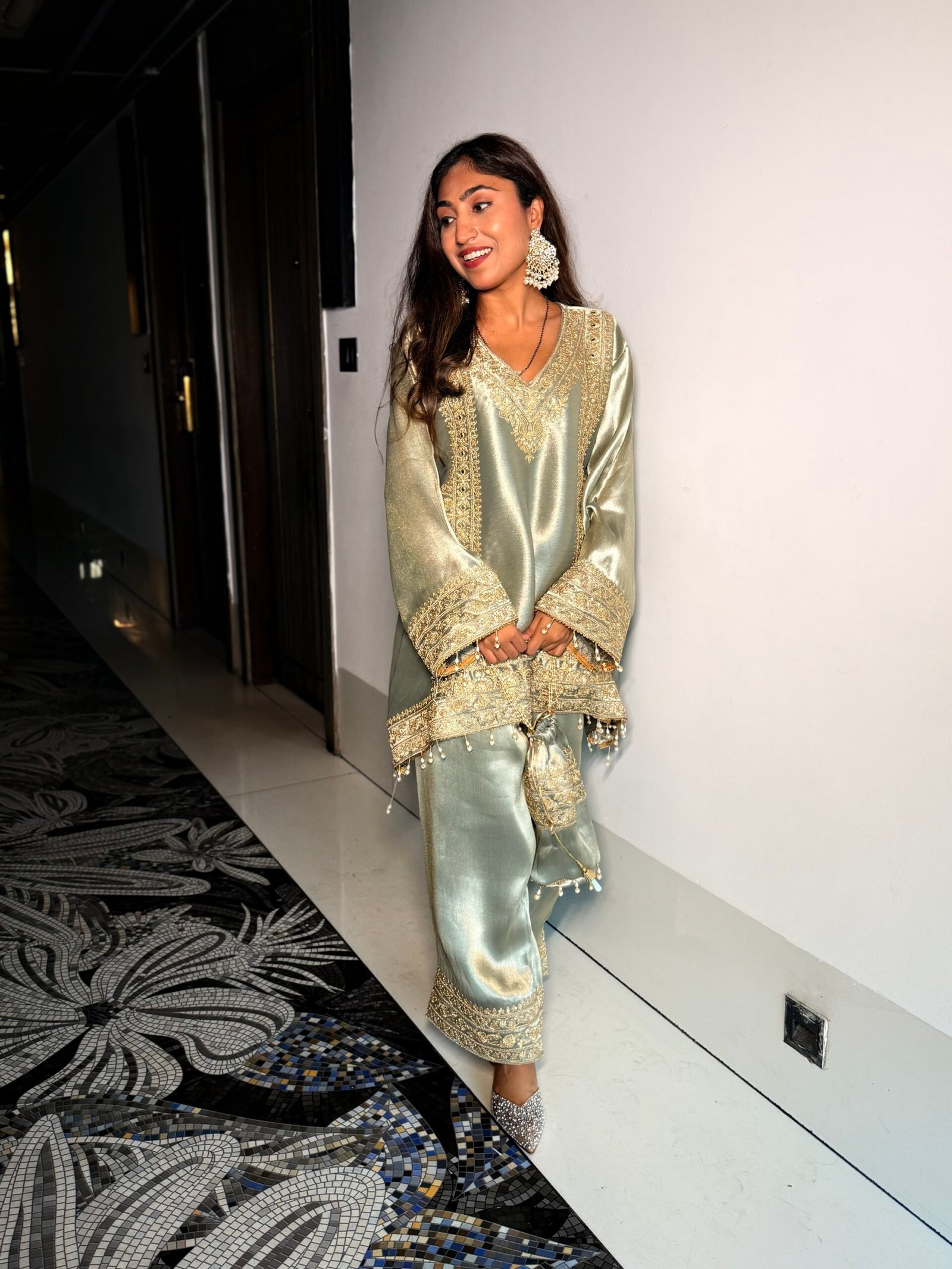 Champagne Noor Cord Set - Image 9